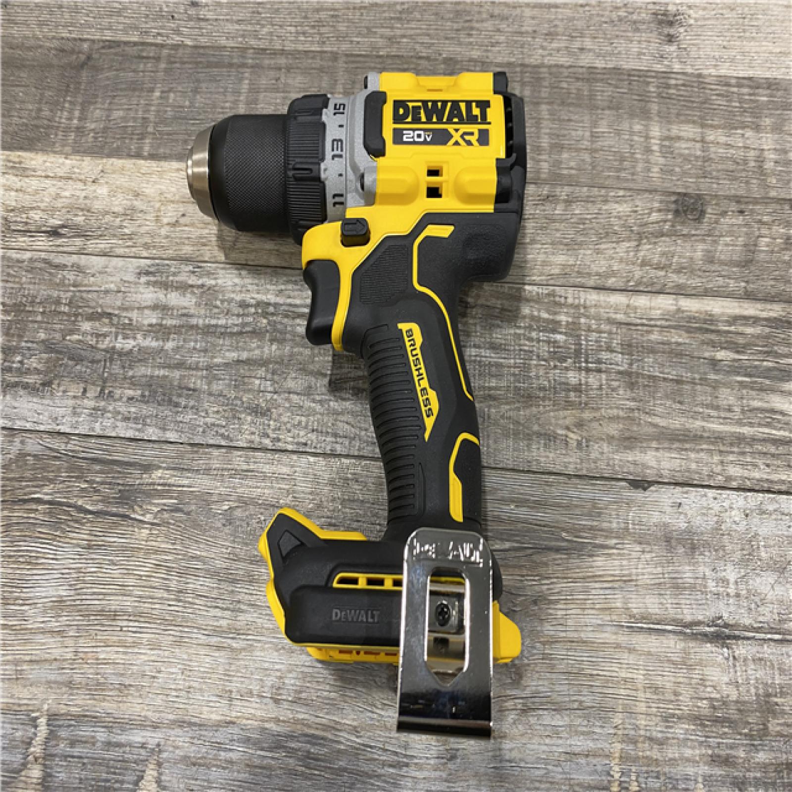 AS-IS DEWALT 20V MAX Lithium-Ion Cordless Brushless 1/2 in. Drill Driver Kit