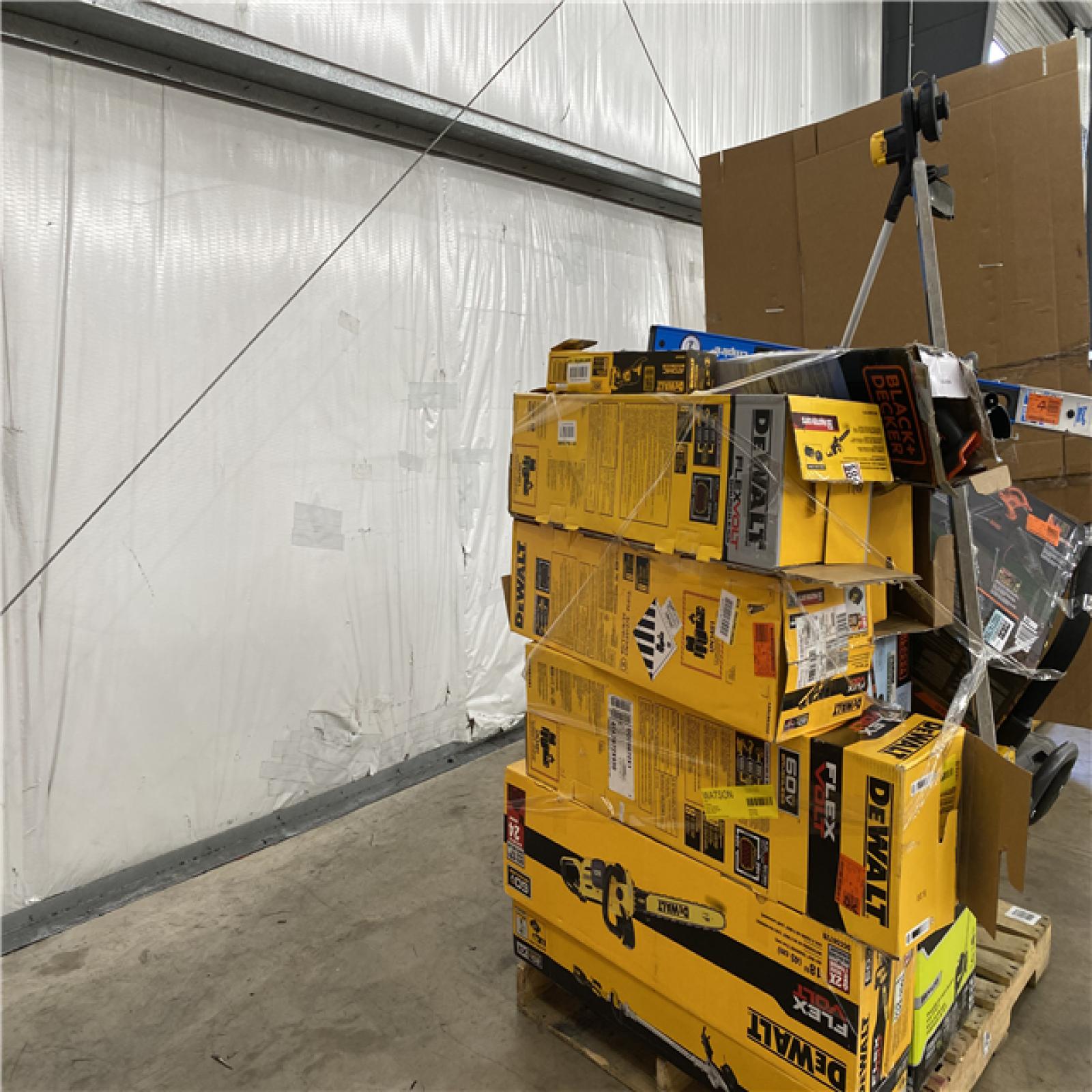 Houston Location AS IS - Tool Pallet