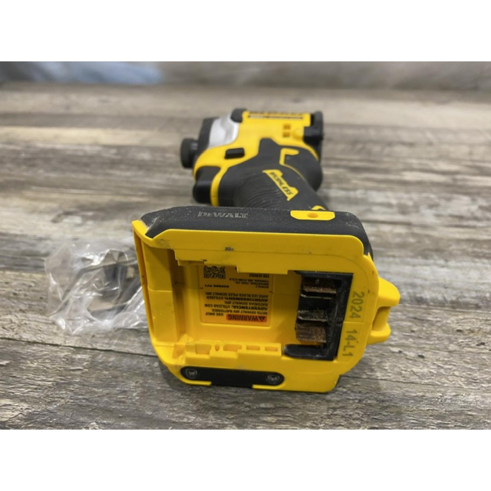 AS-IS DEWALT ATOMIC 20V MAX Cordless Brushless Compact 1/4 in. Impact Driver (Tool Only)