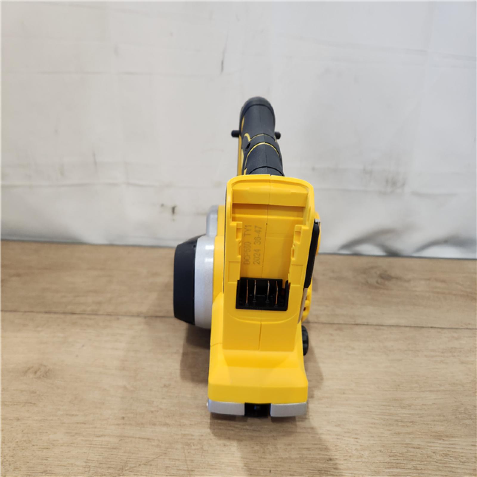 AS-IS- DEWALT 20V MAX Lithium Ion Brushless Planer