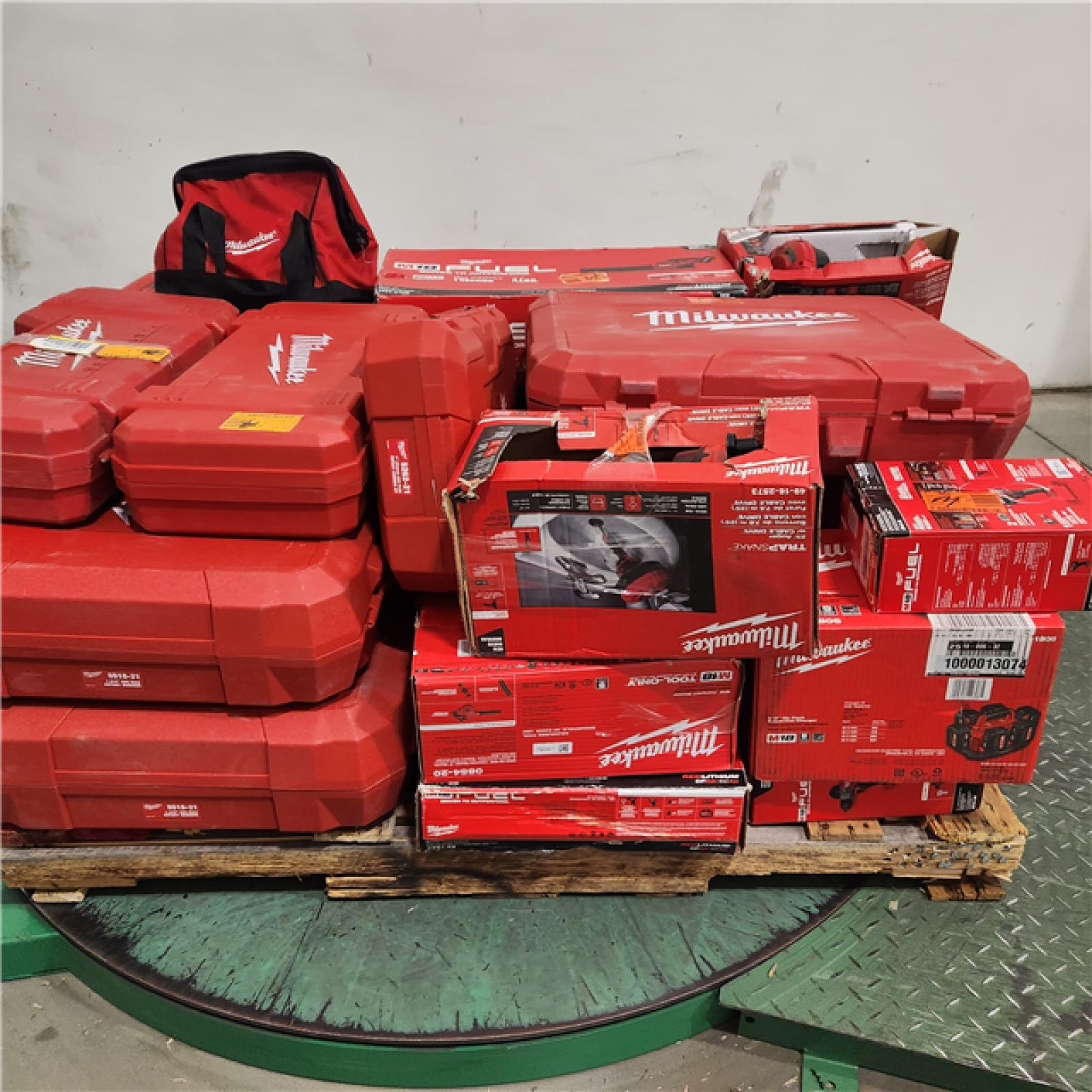 Dallas Location - As-Is MILWAUKEE Tool Pallet