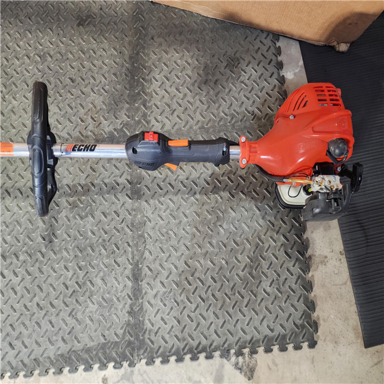 HOUSTON LOCATION - AS-IS Echo 16 Inch 21.2 CC Engine Straight Shaft String Trimmer - SRM-2120