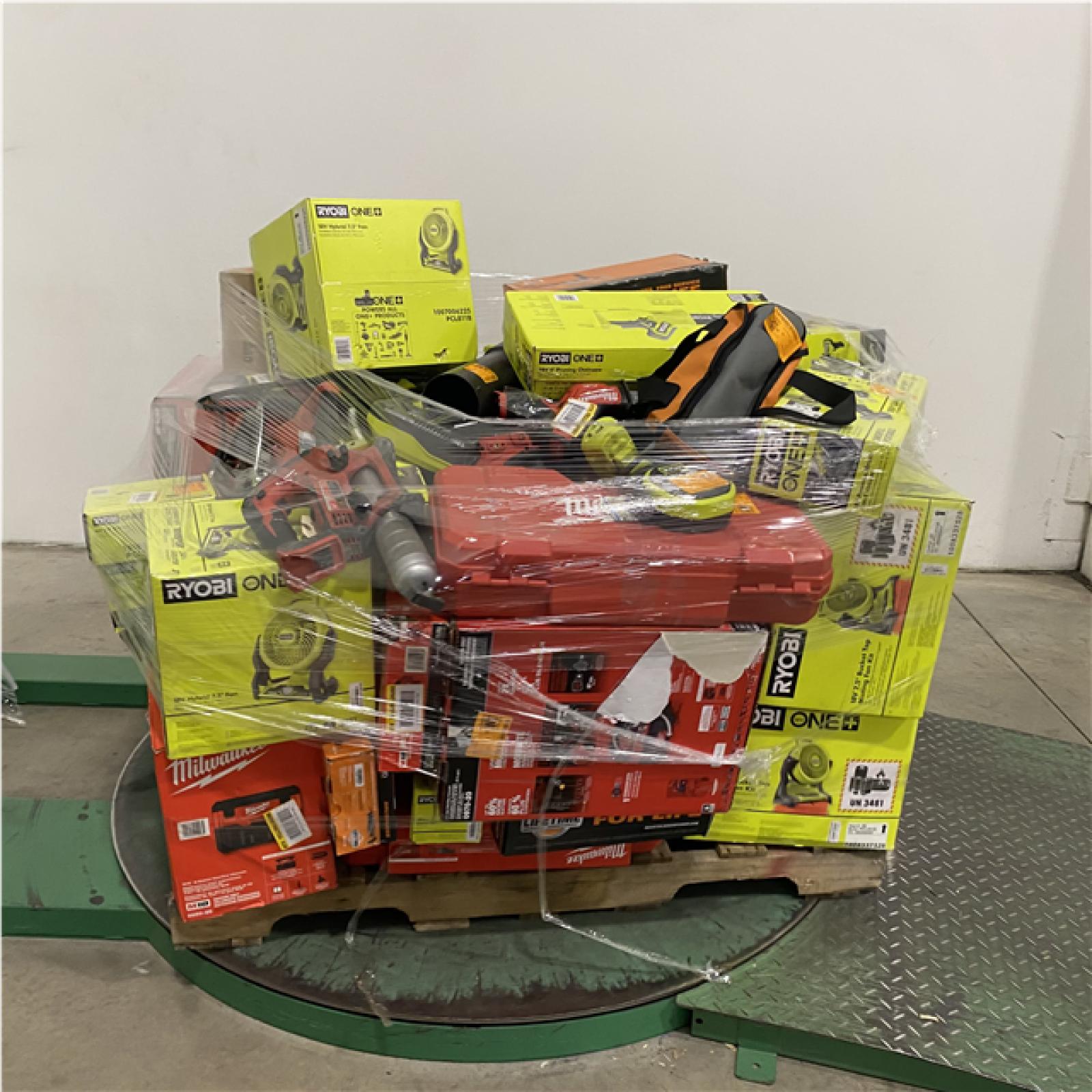 Dallas Location - As-Is Tool Pallet