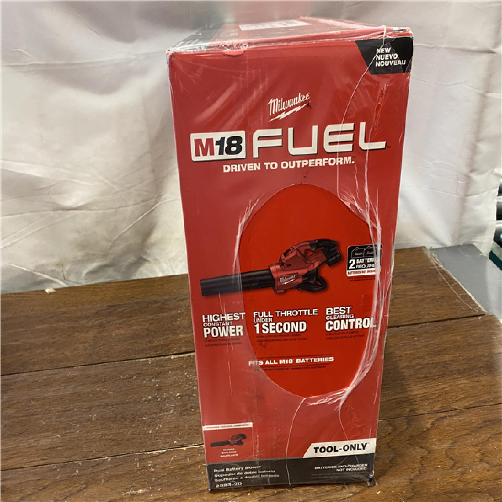 NEW Milwaukee M18 FUEL Dual Battery 145 Mph 600 CFM 18 V Battery Handheld Blower Tool Only