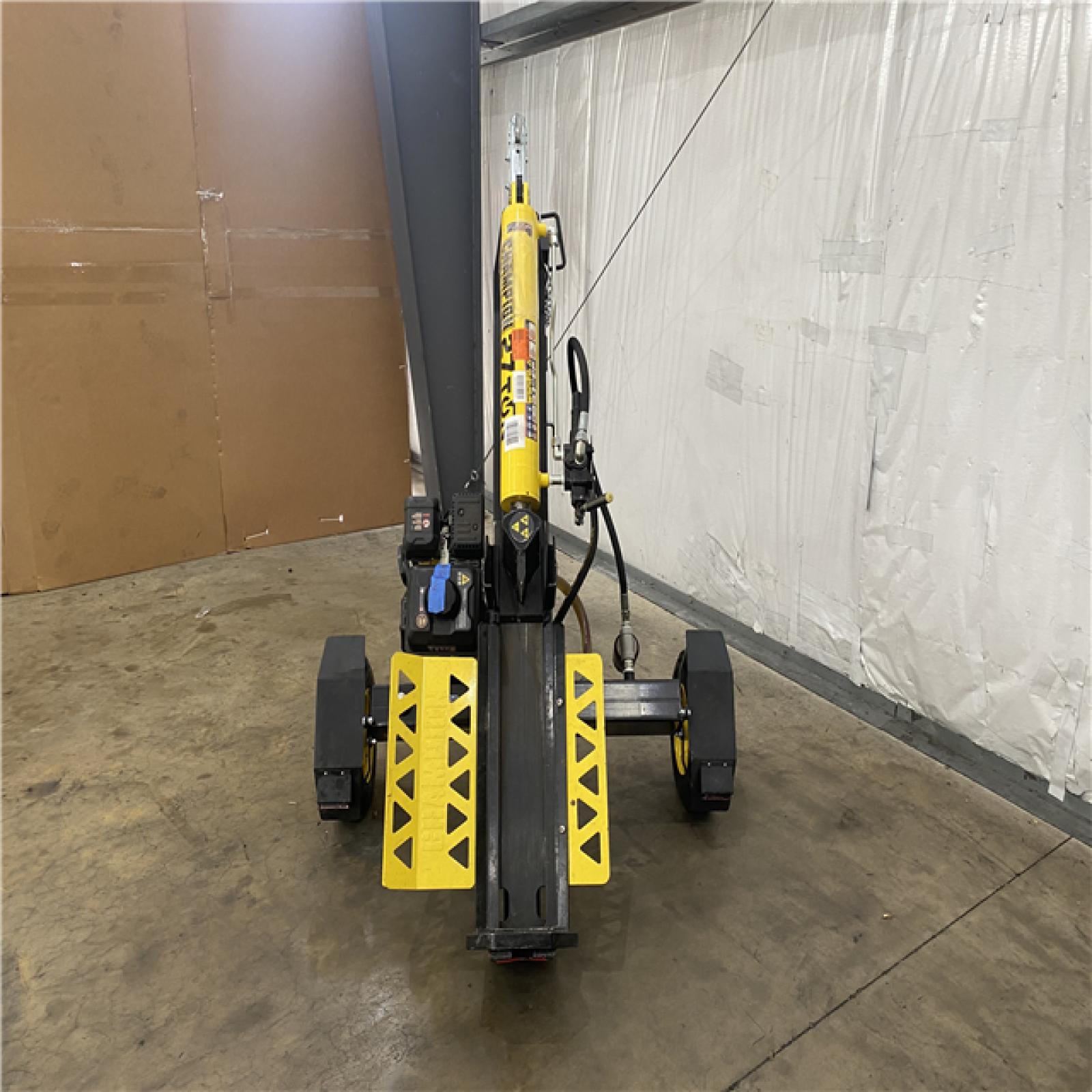 Houston Location - AS-IS CHAMPION 27TON LOG SPLITER