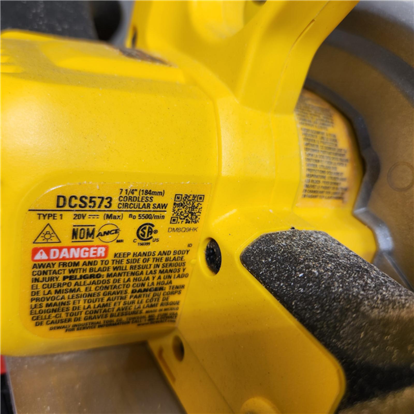 Houston Location - AS-IS DEWALT DCS573B 20V FLEXVOLT ADVANTAGE MAX Lithium-Ion 7-1/4 Brushless Cordless Circular Saw (Tool Only) - Appears IN USED Condition
