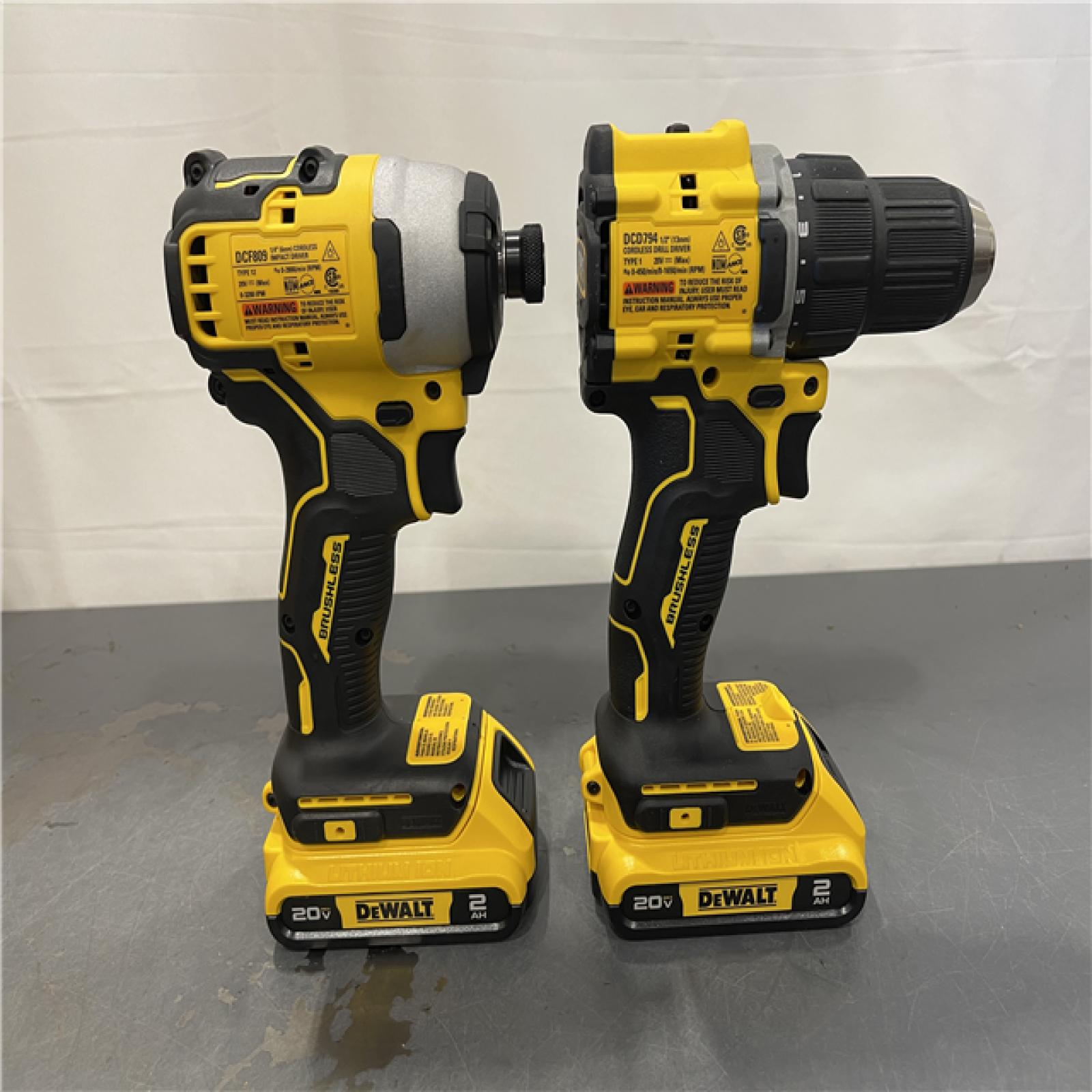 AS-IS - Dewalt ATOMIC 20-Volt MAX Lithium-Ion Cordless Combo Kit