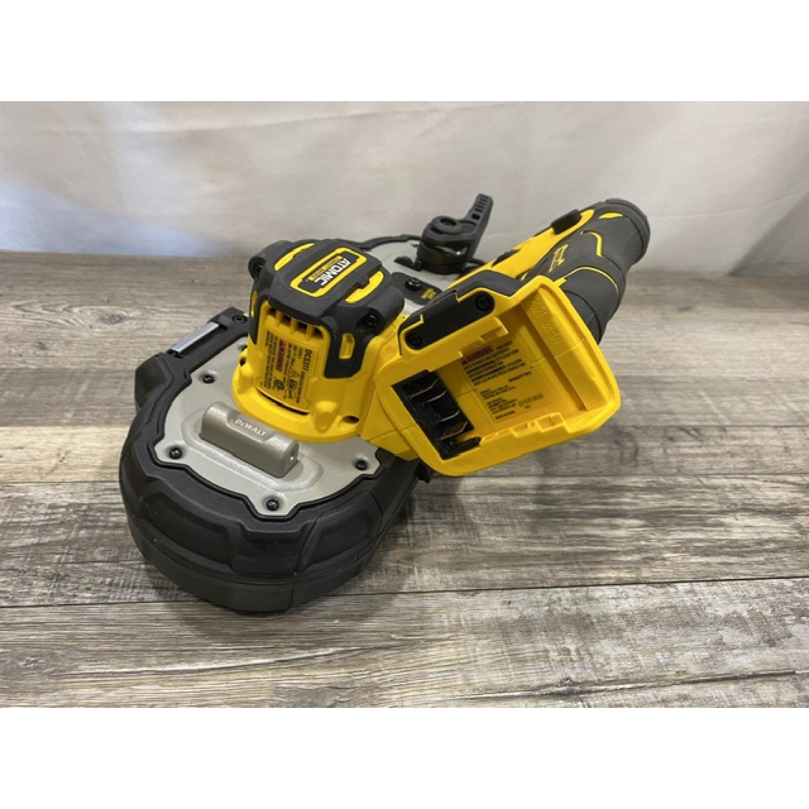 AS-IS DEWALT ATOMIC 20V MAX Cordless Brushless Compact 1-3/4 in. Bandsaw (Tool Only)