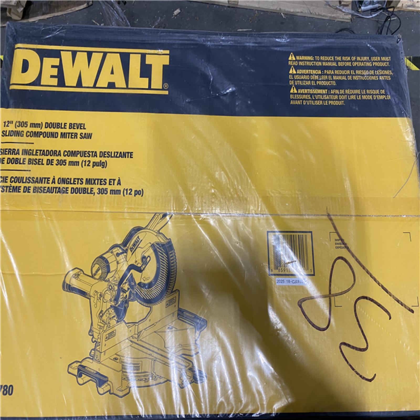 NEW- DEWALT 15 Amp Corded 12 in. Double Bevel Sliding Compound Miter Saw