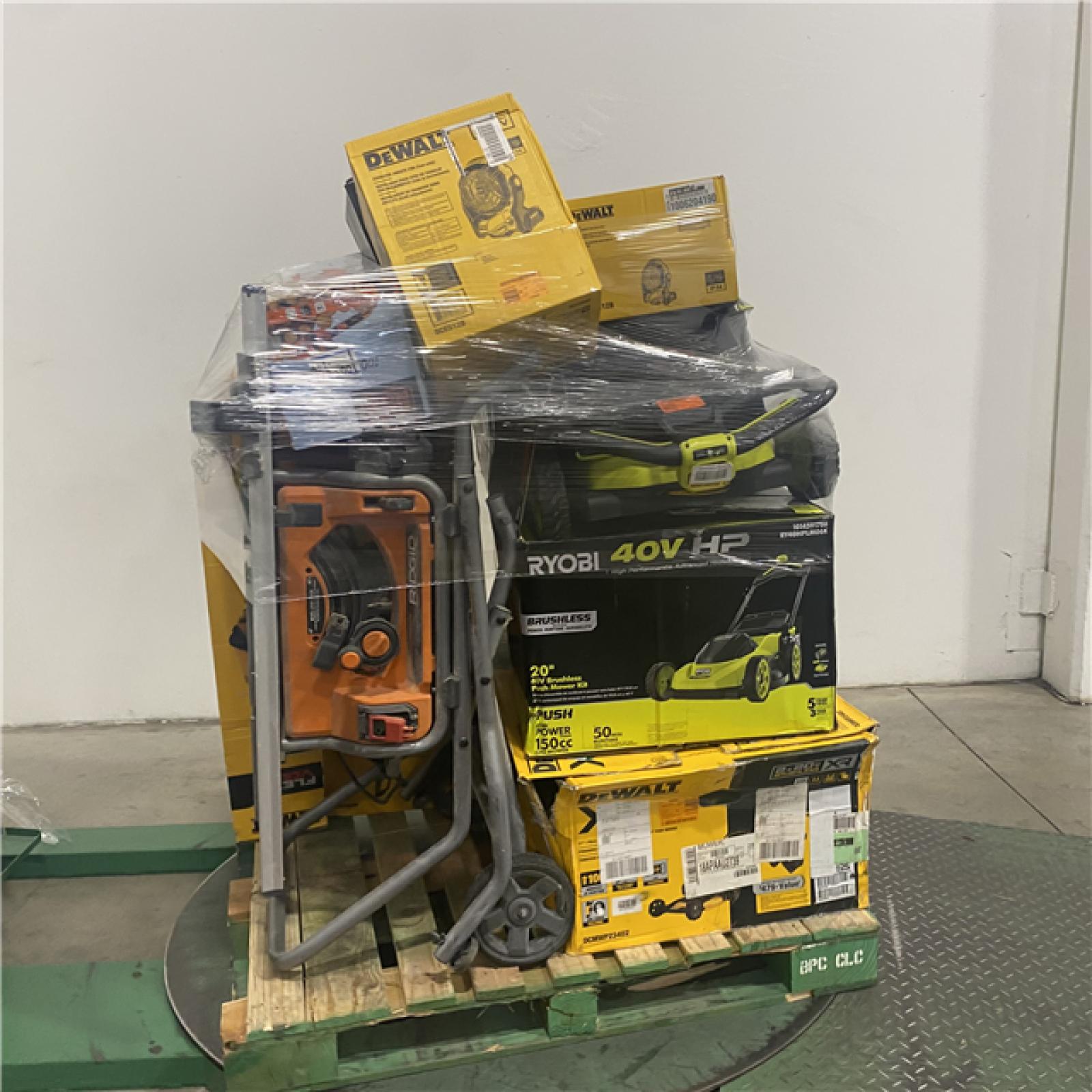Dallas Location - As-Is Tool Pallet