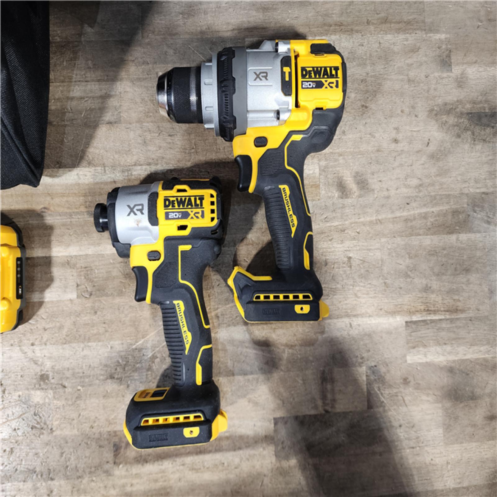 HOUSTON LOCATION - AS-IS DEWALT 2 TOOL COMBO KIT W/ (2) BATTERY & CHARGER