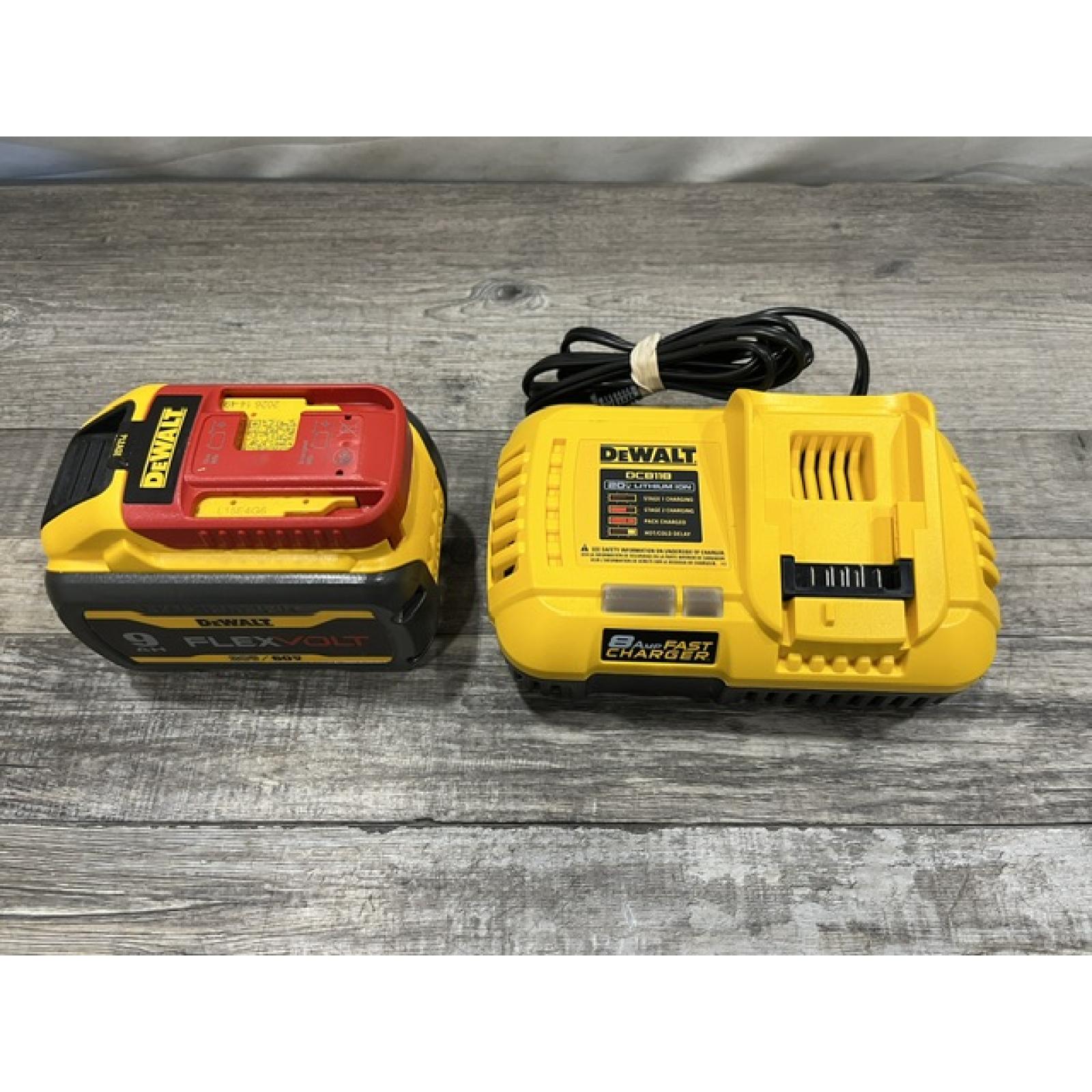 AS-IS DEWALT 20V/60V MAX FLEXVOLT Lithium-Ion 9.0Ah Battery and Charger Starter Kit