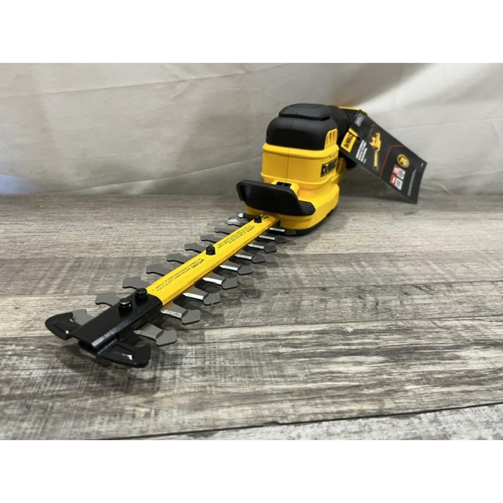 AS-IS DEWALT 20V 8 in. Compact Cordless Hedge Trimmer (Tool-Only)