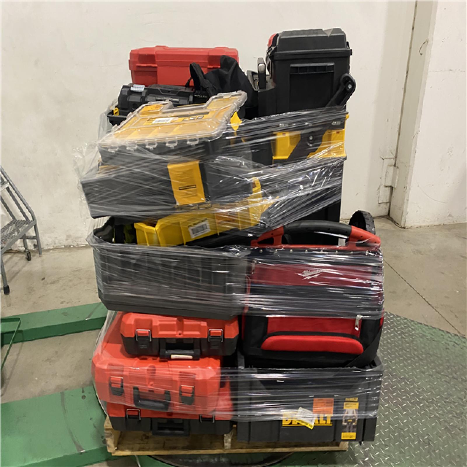 Dallas Location - As-Is Empty Case & Bag Pallet