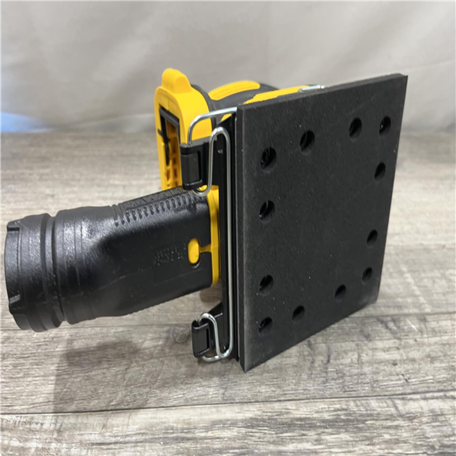 AS-IS DEWALT 20V MAX XR Cordless Brushless 1/4 Sheet Variable Speed Sander (Tool Only)