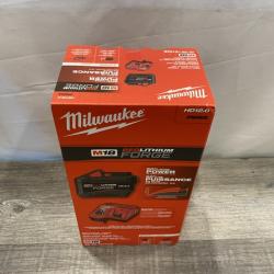 NEW - Milwaukee 18-Volt Lithium-Ion REDLITHIUM FORGE Starter Kit