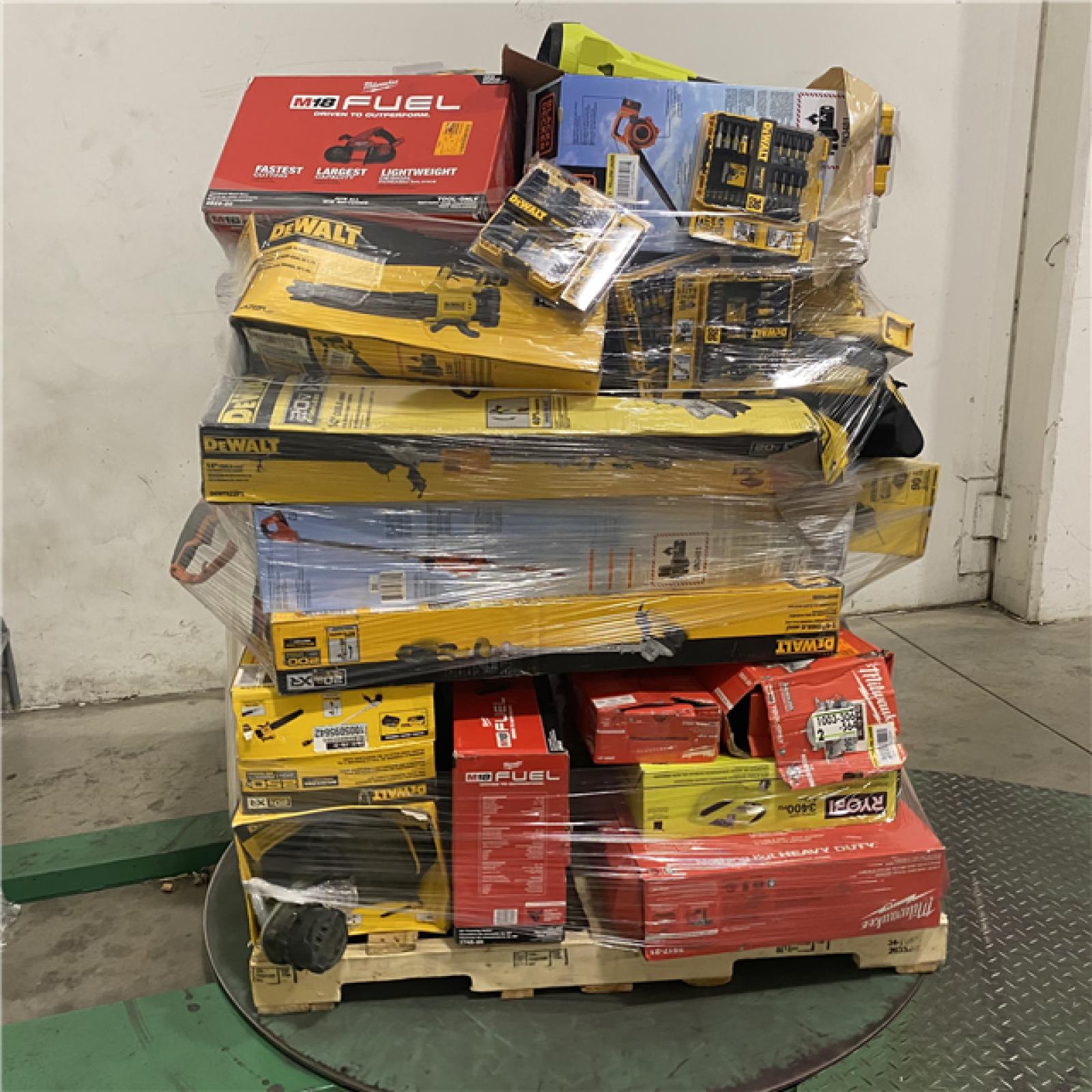 Dallas Location - As-Is Tool Pallet