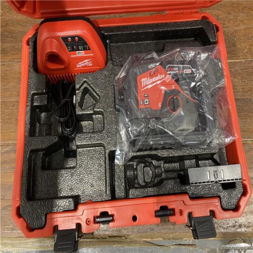 AS-IS Milwaukee-3632-21 M12 Green Beam Laser 360Â° 3-Plane Kit