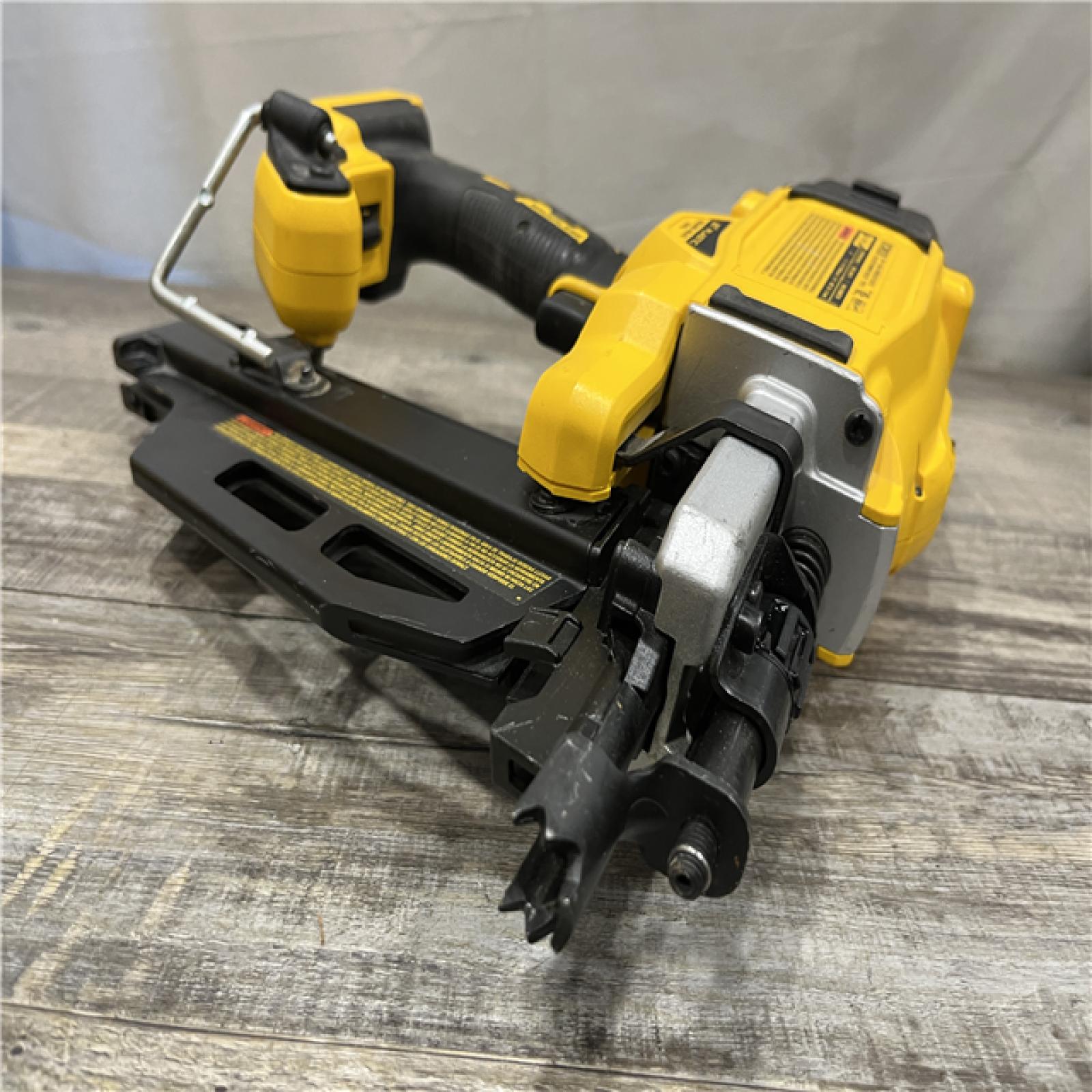 AS-IS DEWALT 20-Volt 21° Cordless Framing Nailer (Tool-Only)