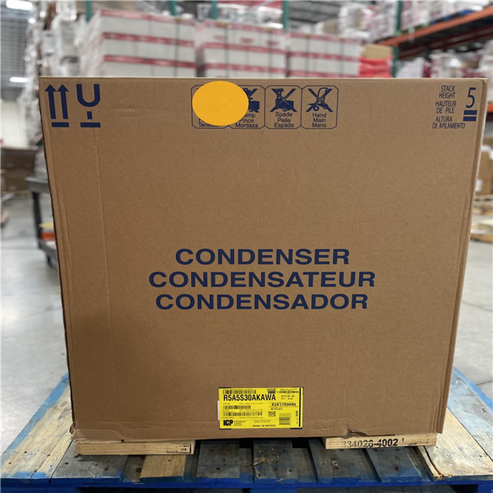 DALLAS LOCATION- AS-IS SMARTCOMFORT 2.5 Ton 14.3 Seer2 Condensing Unit R-454b