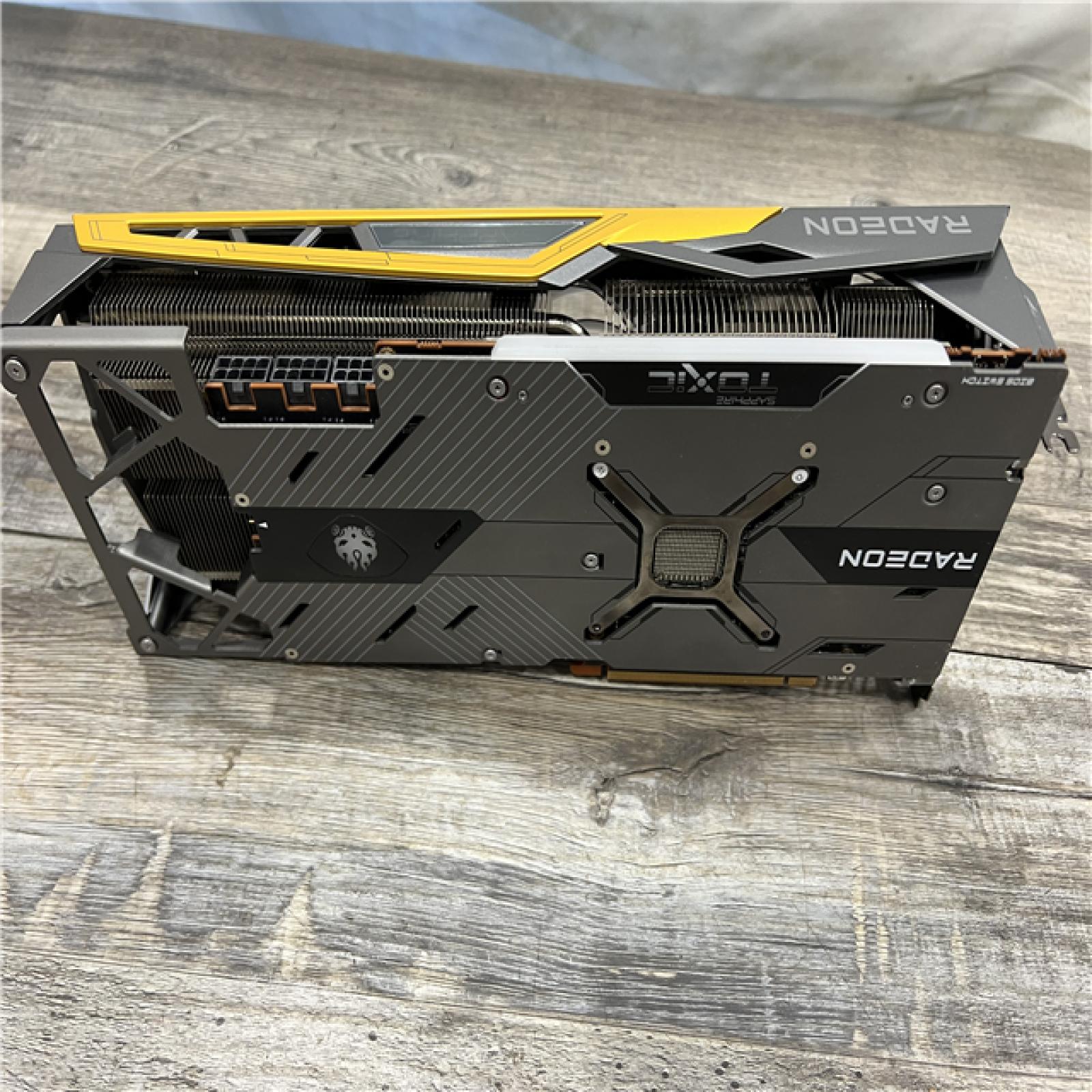 AS-IS Sapphire TOXIC AMD Radeon RX 6900 XT GAMING OC 16GB GDDR6