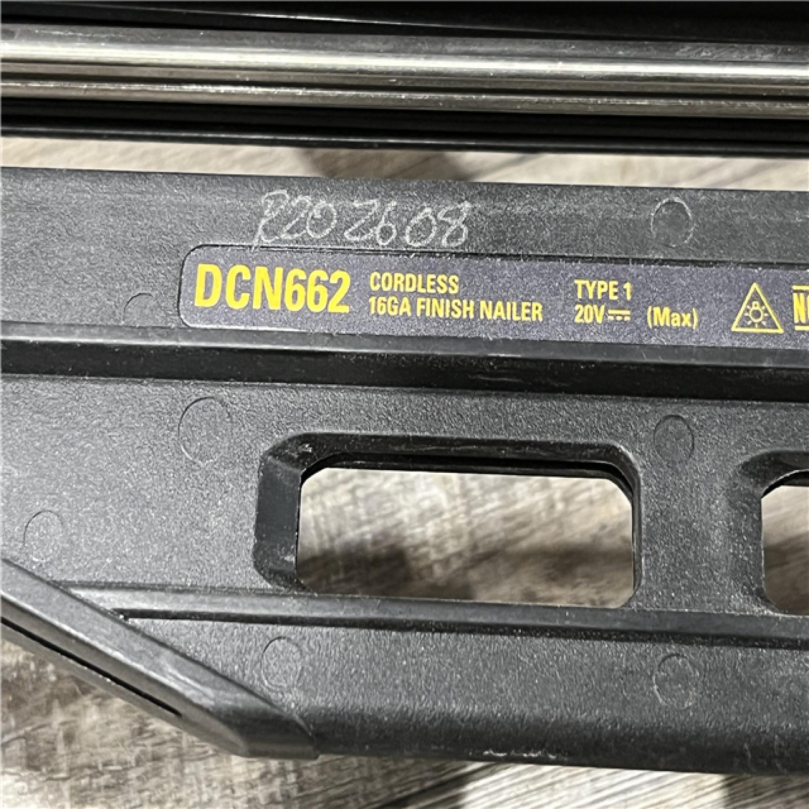 AS-IS DEWALT 20V MAX XR 16-Gauge Lithium-Ion Cordless Finish Nailer (Tool Only)