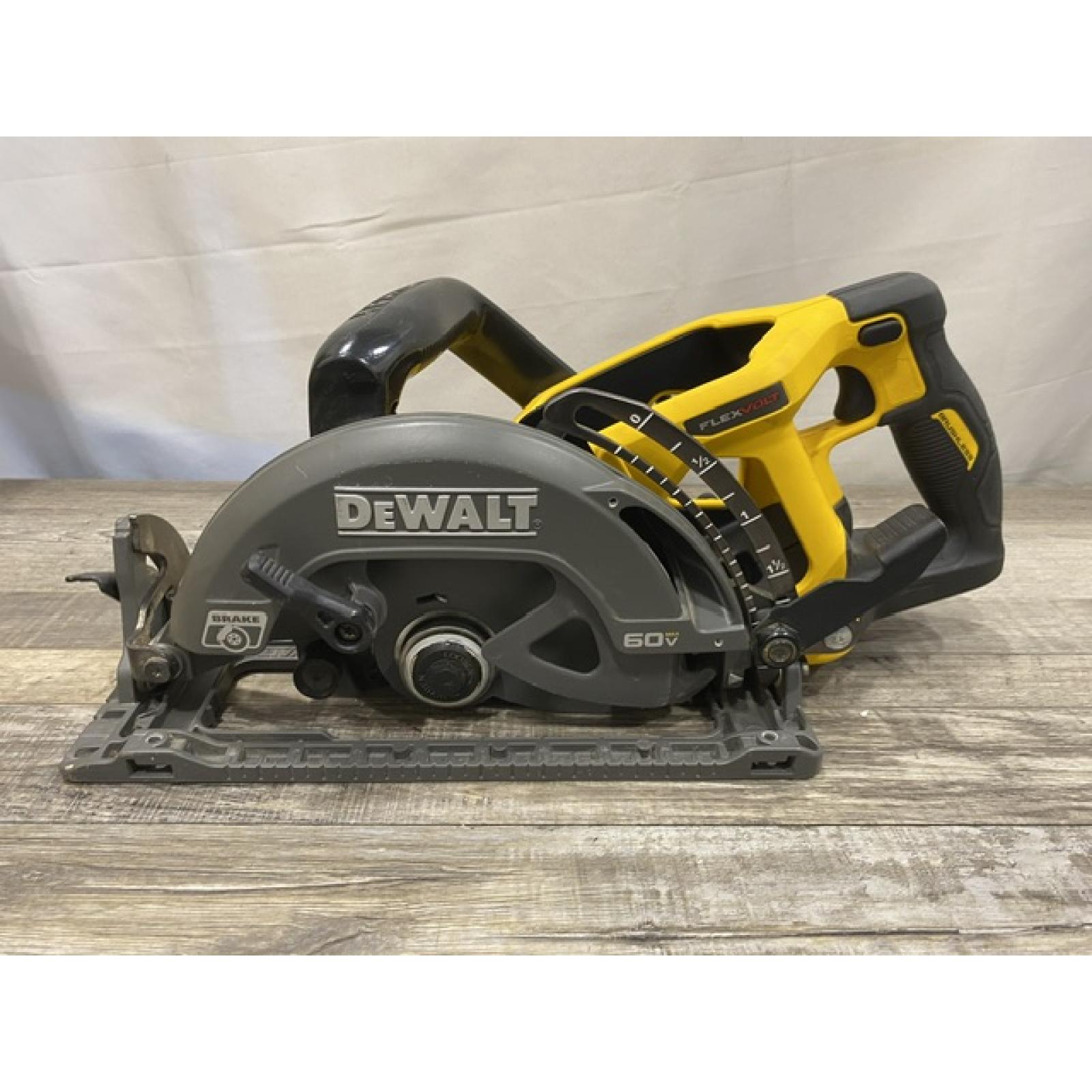 AS-IS DEWALT FLEXVOLT 60V MAX Cordless Brushless 7-1/4 in. Wormdrive Style Circular Saw (Tool Only)