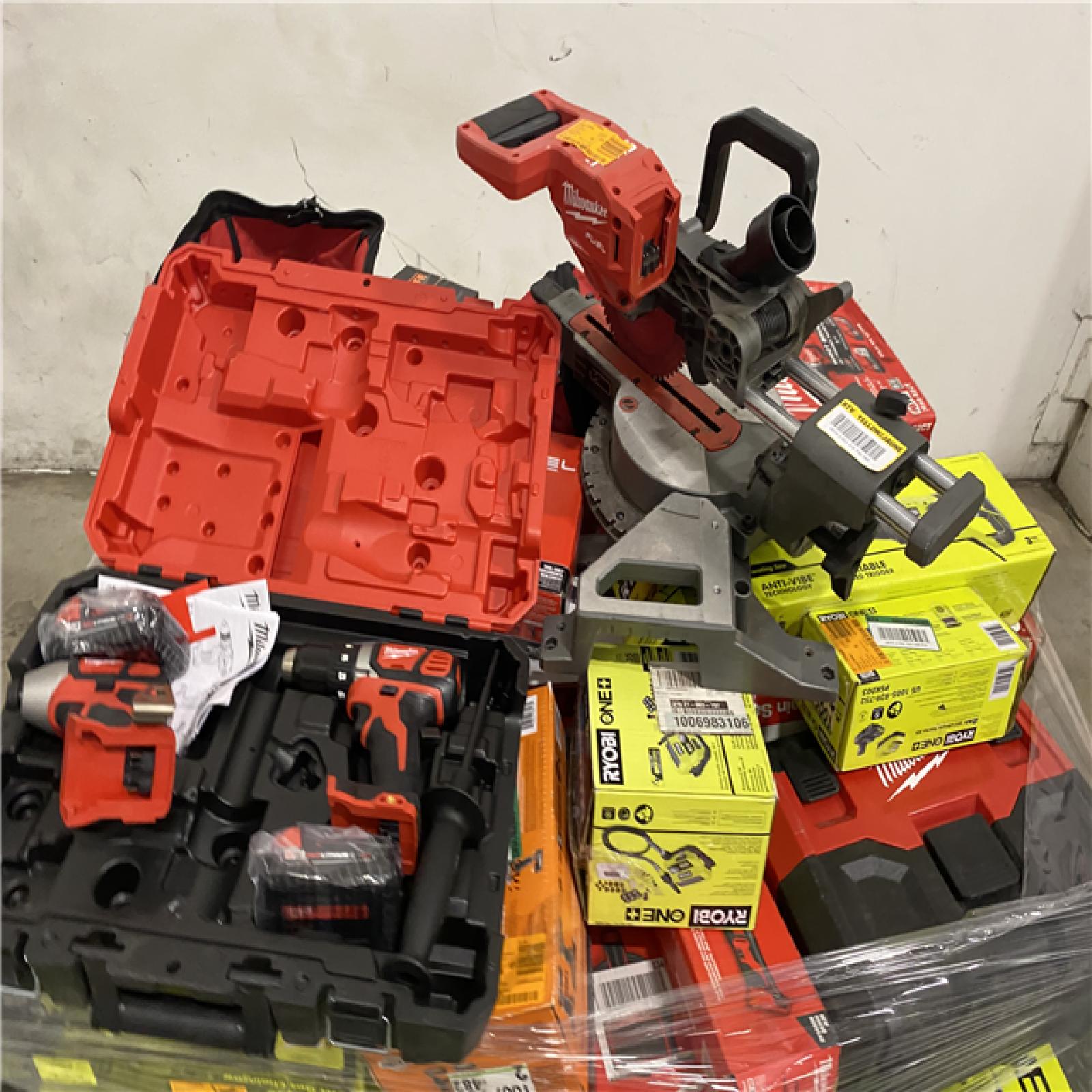 Dallas Location - As-Is Tool Pallet