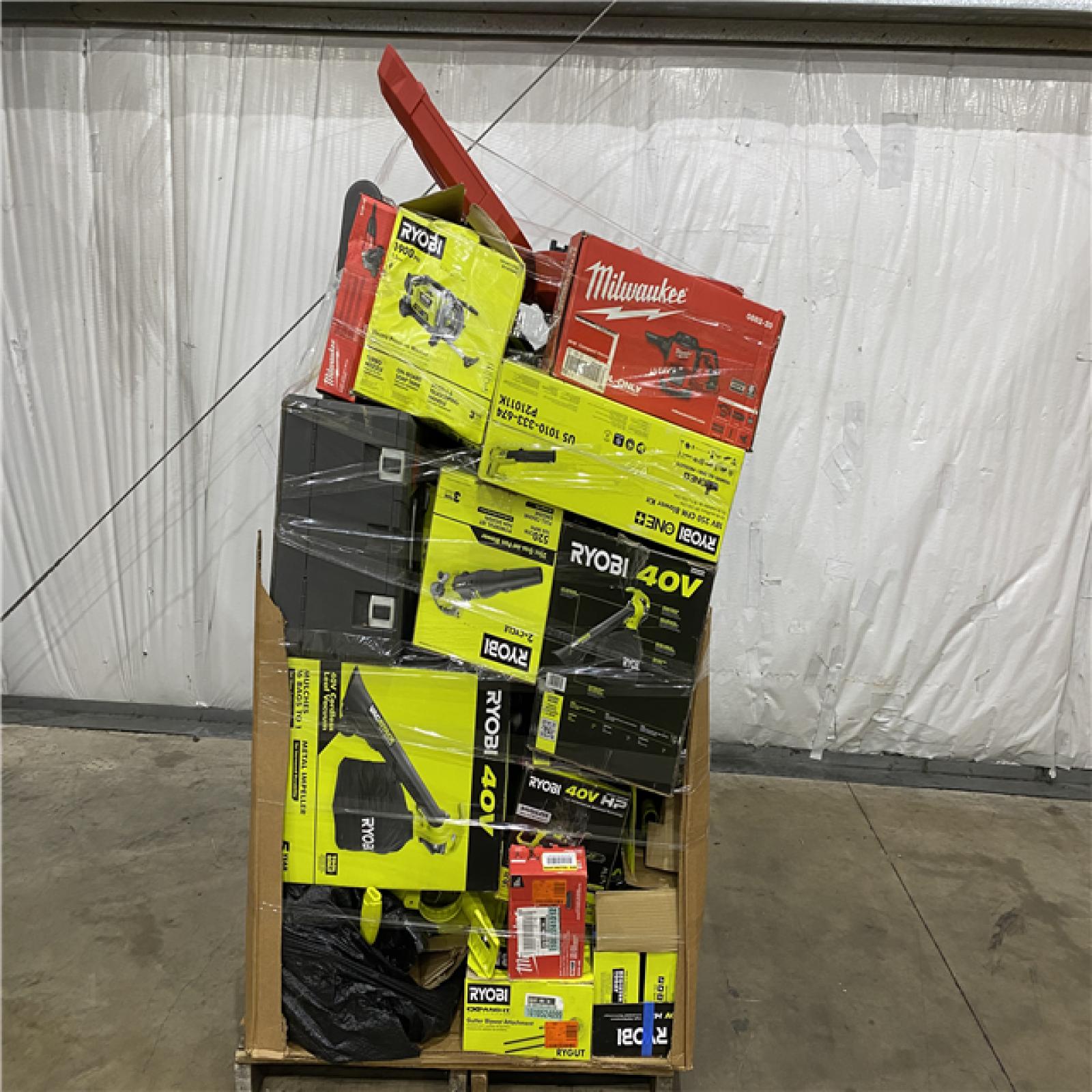 Houston Location AS IS - Tool Pallet