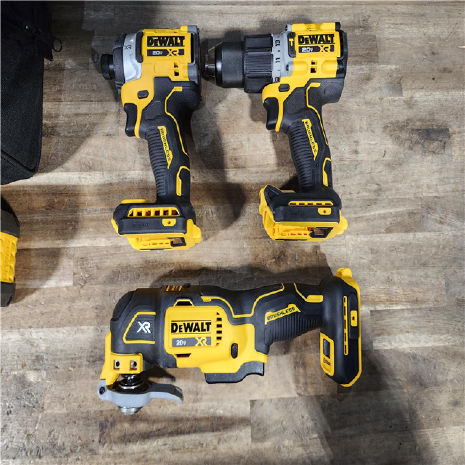 HOUSTON LOCATION - AS-IS (APPEARS LIKE NEW) DeWalt 20V MAX Lithium-Ion Cordless 3-Tool Combo Kit with (2) FLEXVOLT 6.0 Ah Batteries and Charger