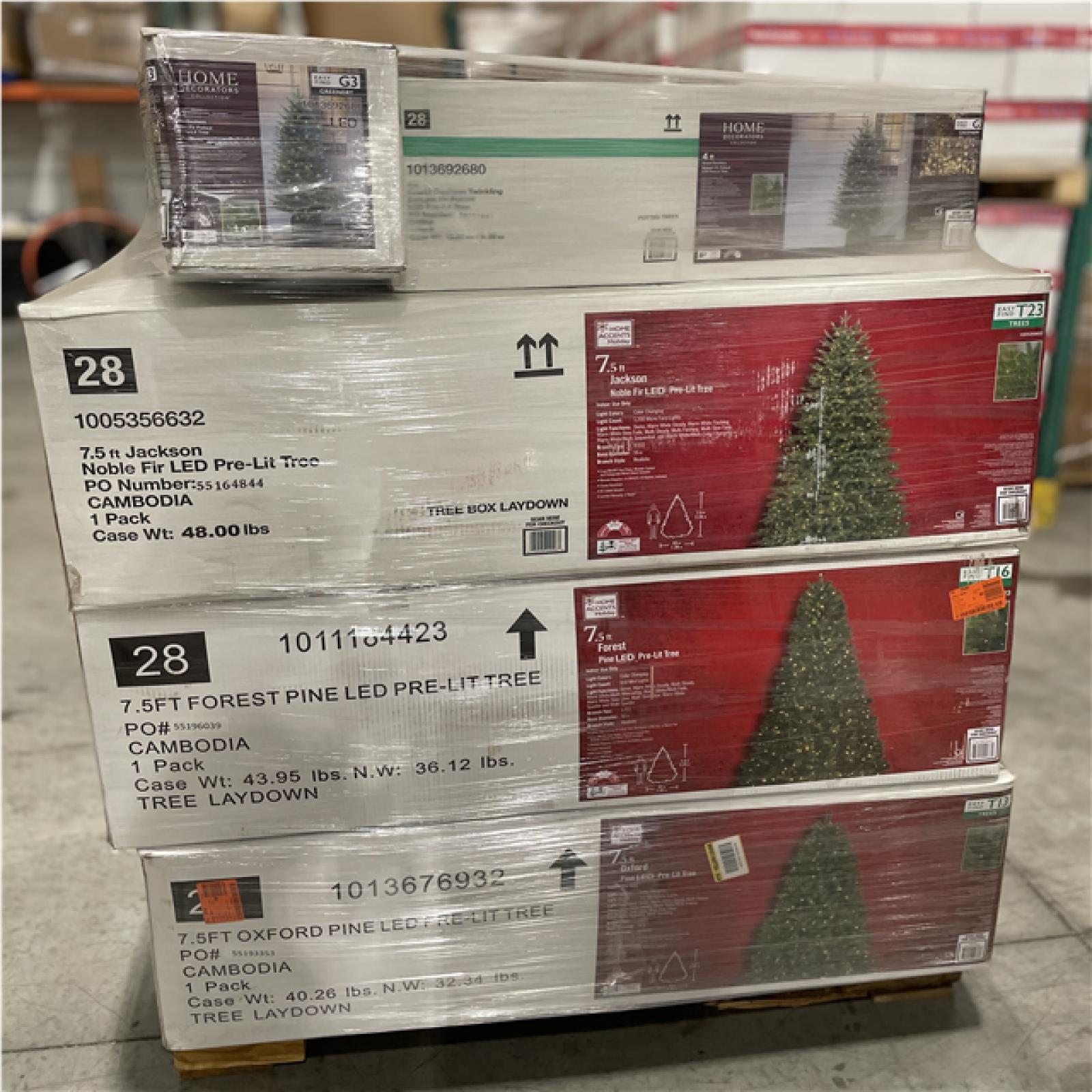 DALLAS LOCATION- AS-IS ASSORTED CHRISTMAS TREES PALLET