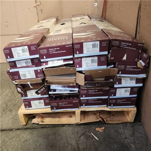 Phoenix AS-IS Home Decorators Collection Simsbury Glen Oak 12 mm T x 8.03in W Waterproof Laminate Wood Flooring (381 sqft/24 case)