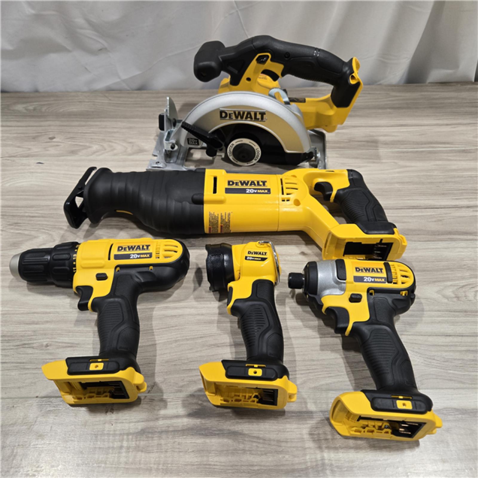 AS-IS Dewalt 20V MAX 9-Tool Power-Tool Combo Kit