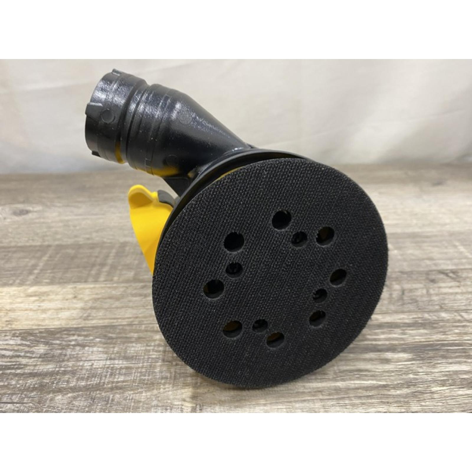 LIKE NEW - DEWALT 20V MAX XR Cordless Brushless 5 in. Random Orbital Sander Kit