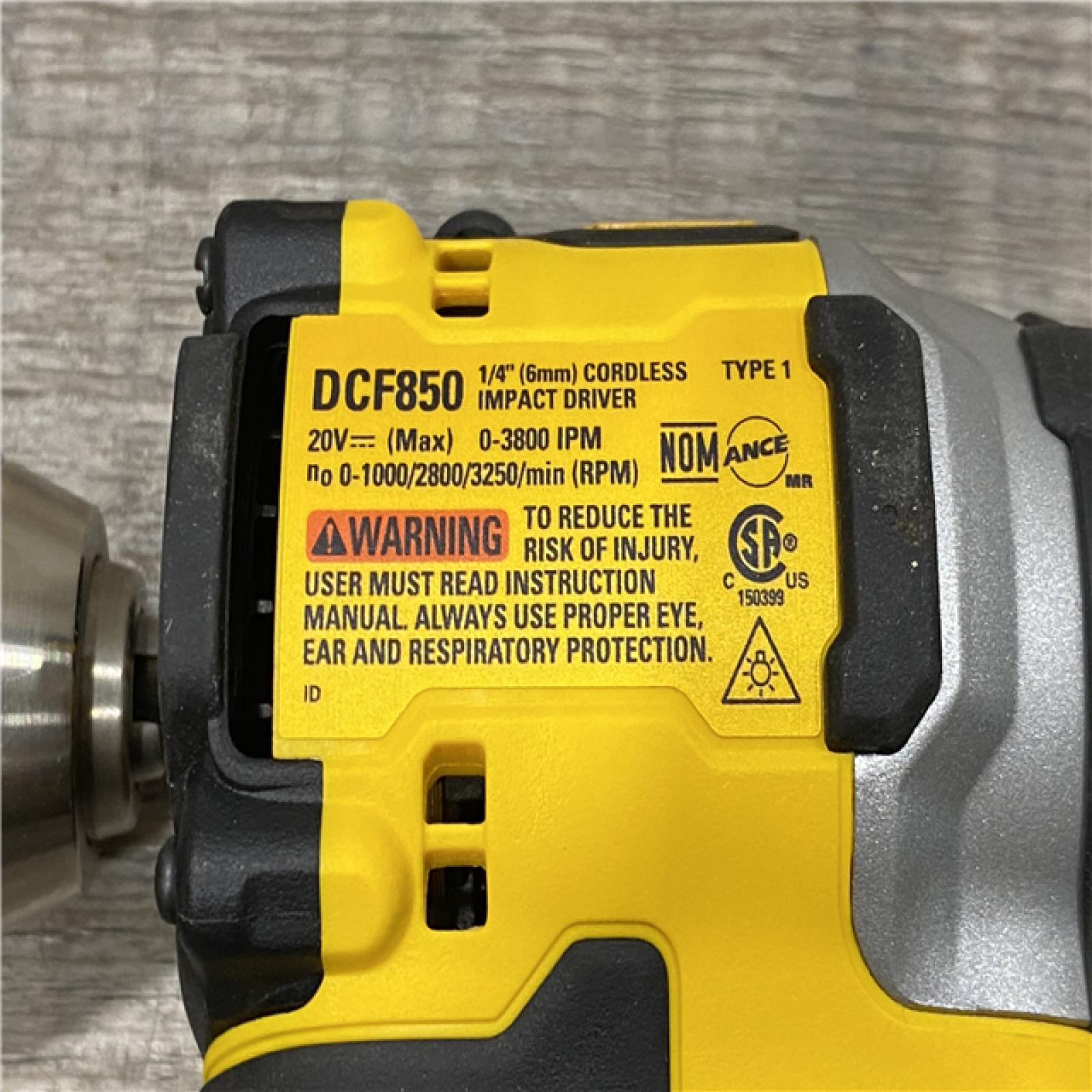 AS-IS DEWALT ATOMIC 20V MAX Lithium-Ion Cordless 2-Tool Combo Kit