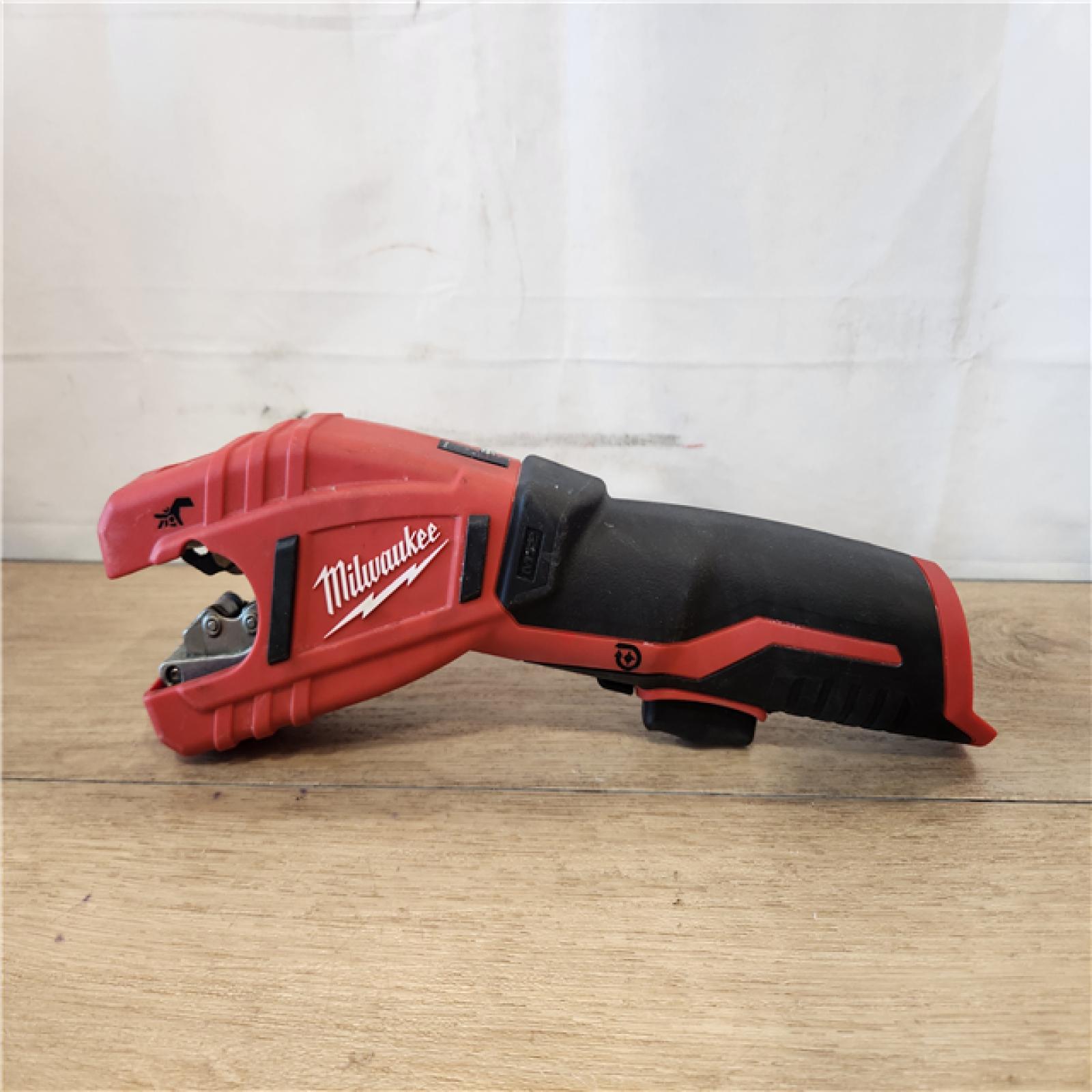 AS-IS- M12 12V Lithium-Ion Cordless Copper Tubing Cutter (Tool-Only)