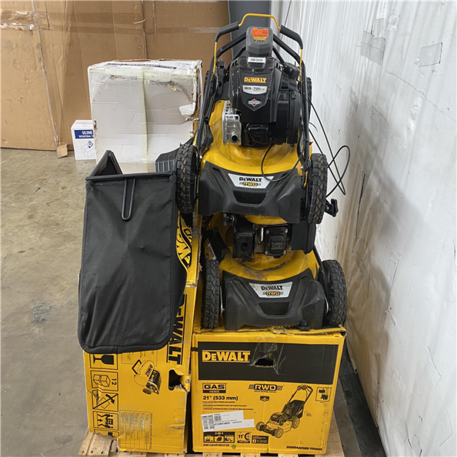 Houston Location AS IS - Outdoor Pallet