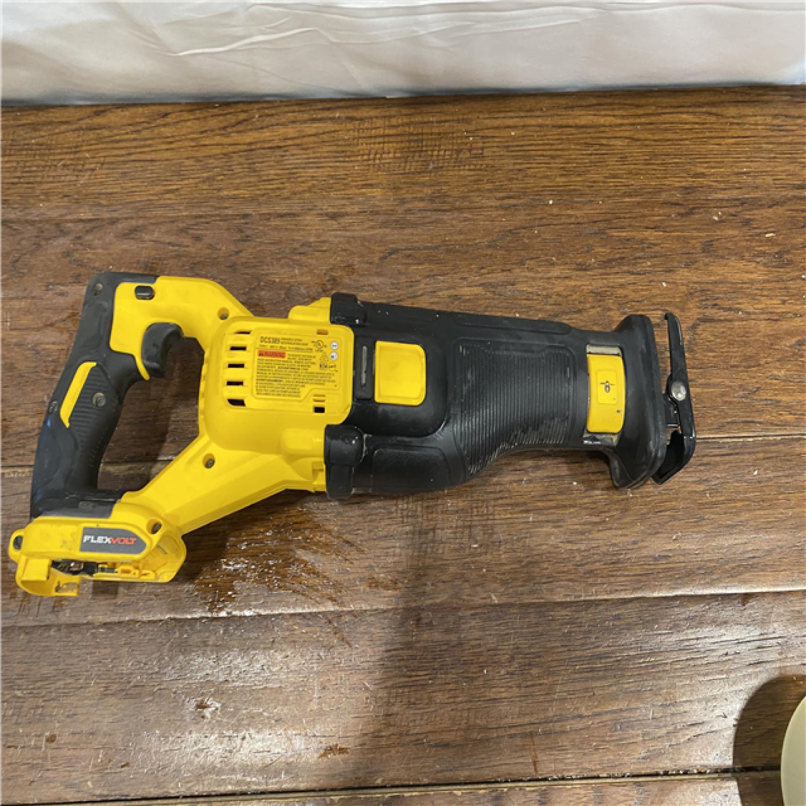 AS-IS DeWalt DCS389B FLEXVOLT 60V MAX Cordless Brushless Reciprocating Saw (Tool-Only)