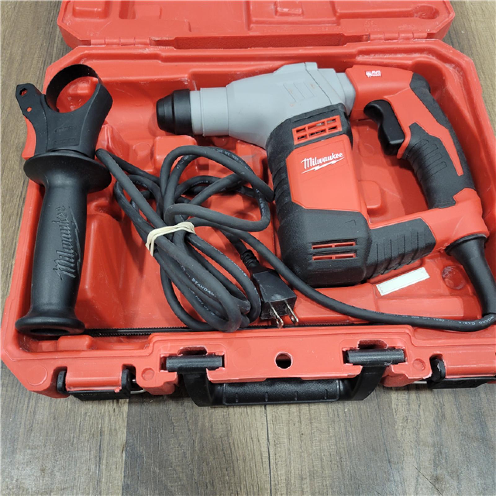 AS-IS Milwaukee 5263-21 5/8' SDS Plus Rotatry Hammer