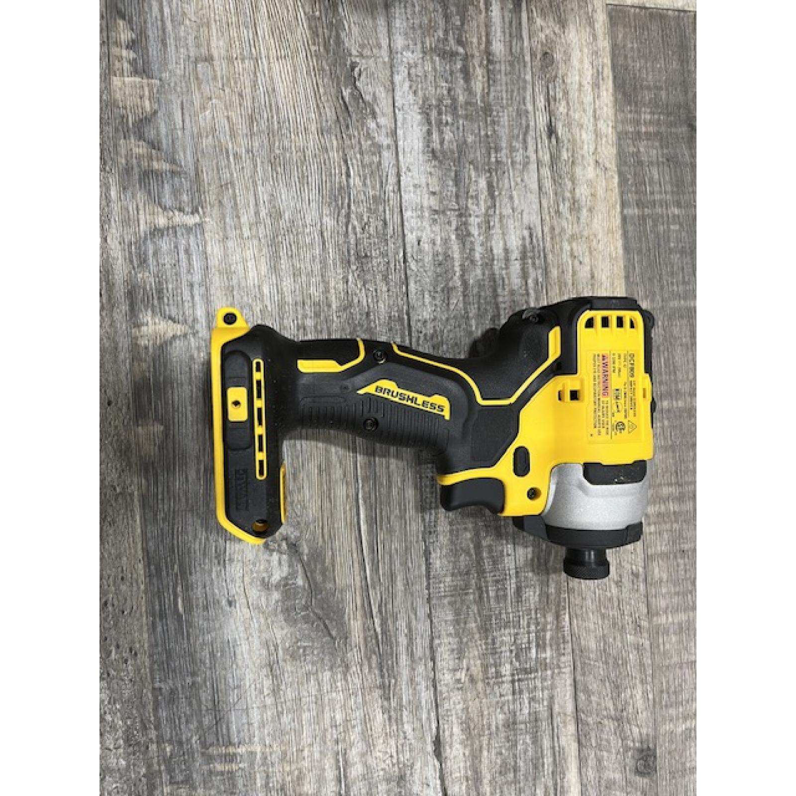 AS-IS DEWALT Atomic 20V Max Lithium-Ion Brushless Cordless Compact 1/4 in. Impact Driver Kit