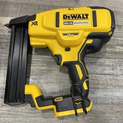 AS-IS DEWALT 20V MAX XR Lithium-Ion Cordless 18-Gauge Narrow Crown Stapler Kit
