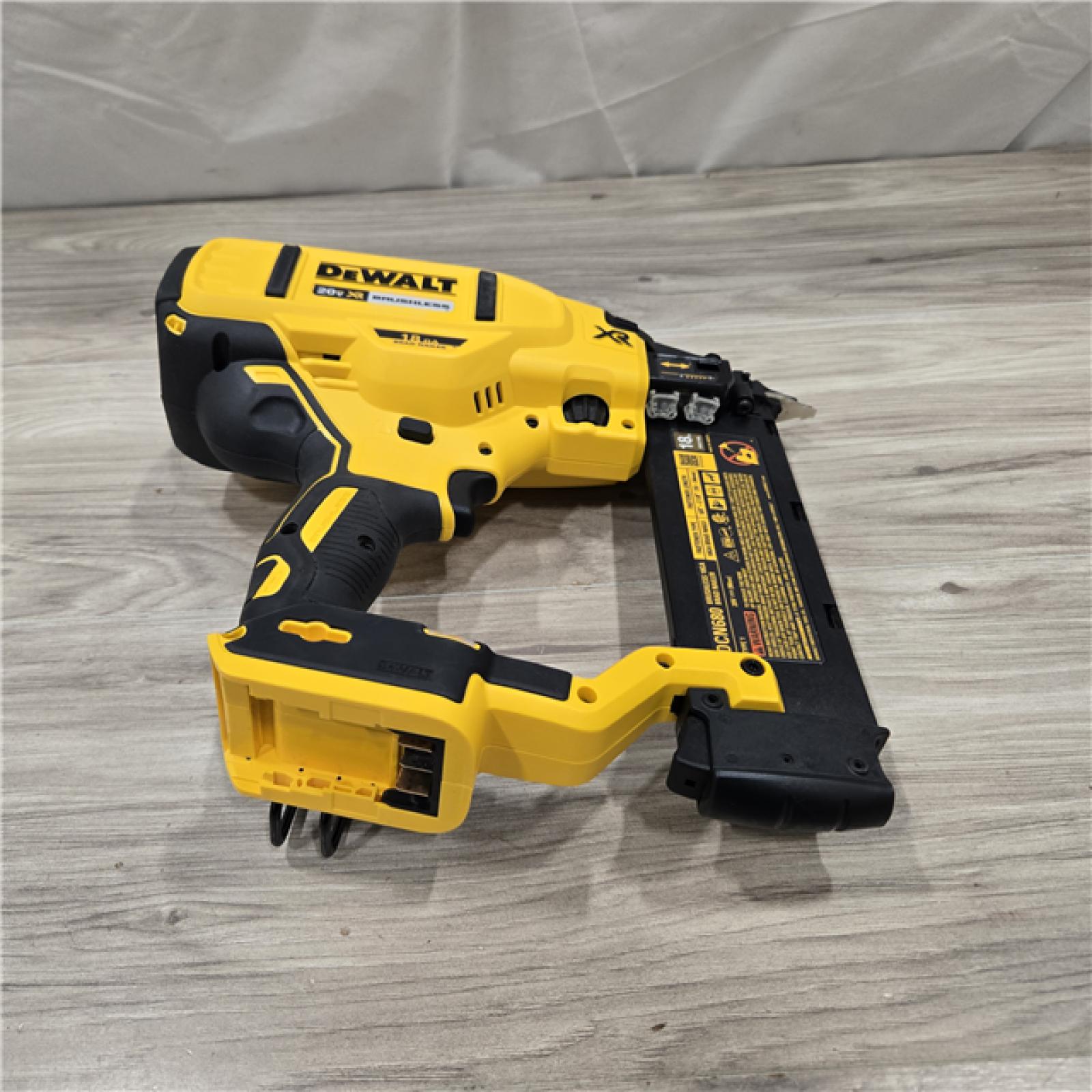 AS-IS DeWalt 20V MAX XR Lithium-Ion Cordless 18-Gauge Brad Nailer (Tool Only)