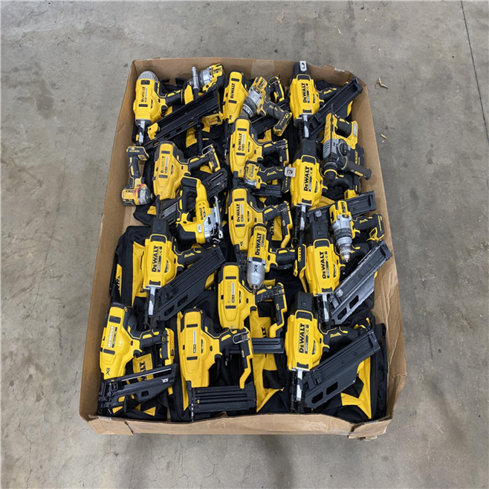 Houston Location AS IS - Tool Pallet