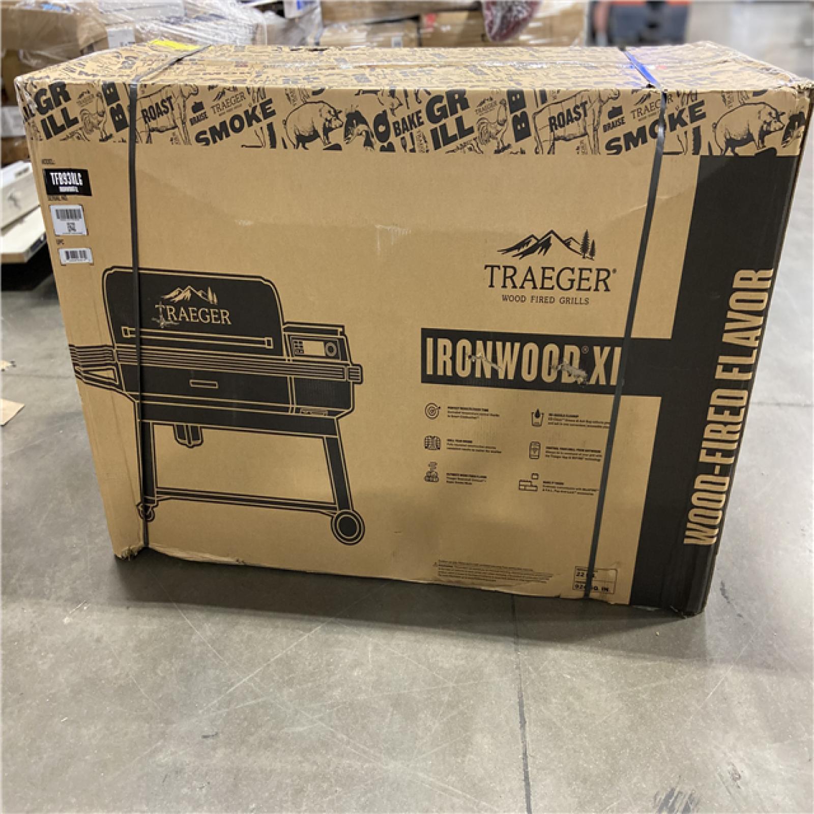 DALLAS LOCATION - Traeger Ironwood XL Wi-Fi Pellet Grill and Smoker in Black