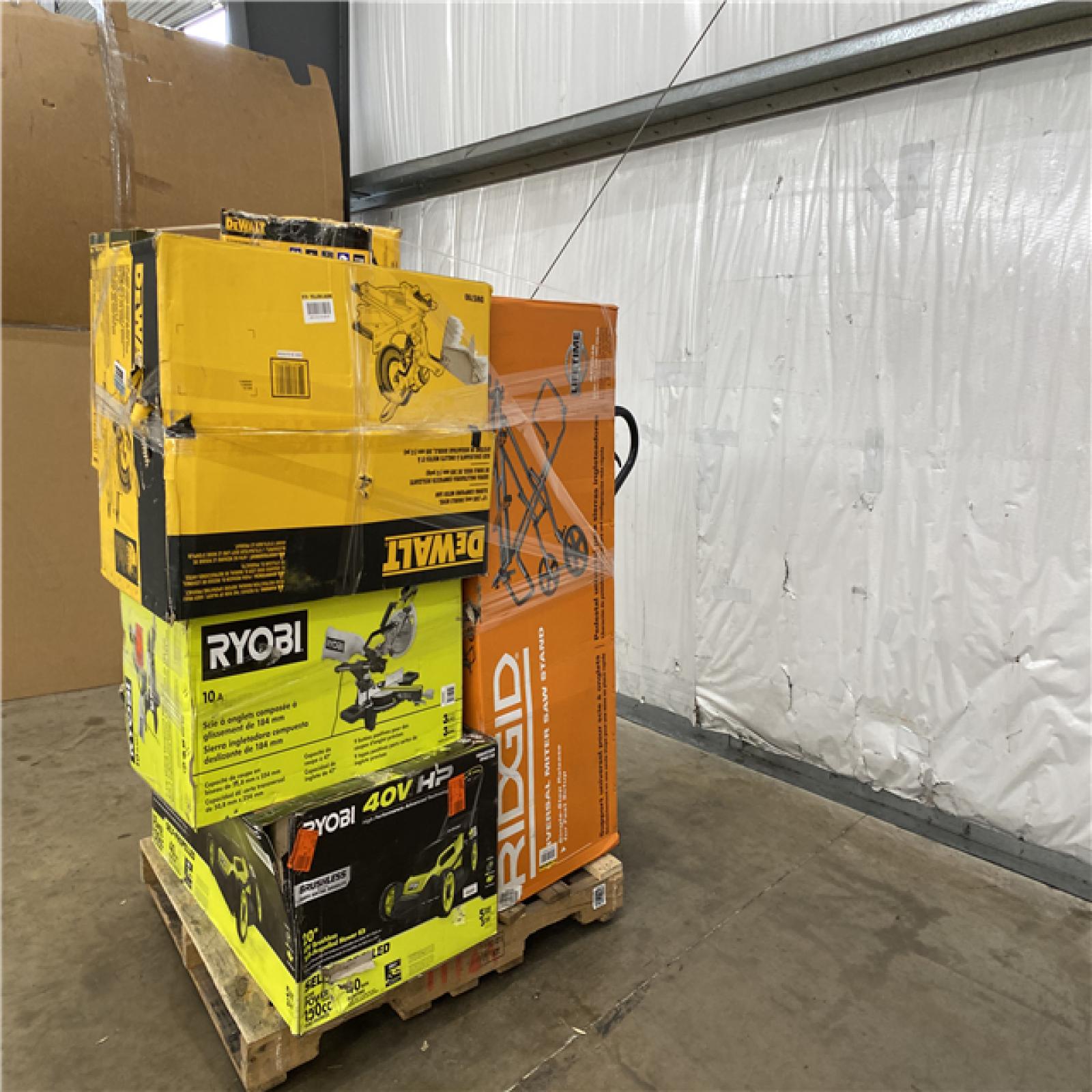 Houston Location AS IS - Tool Pallet