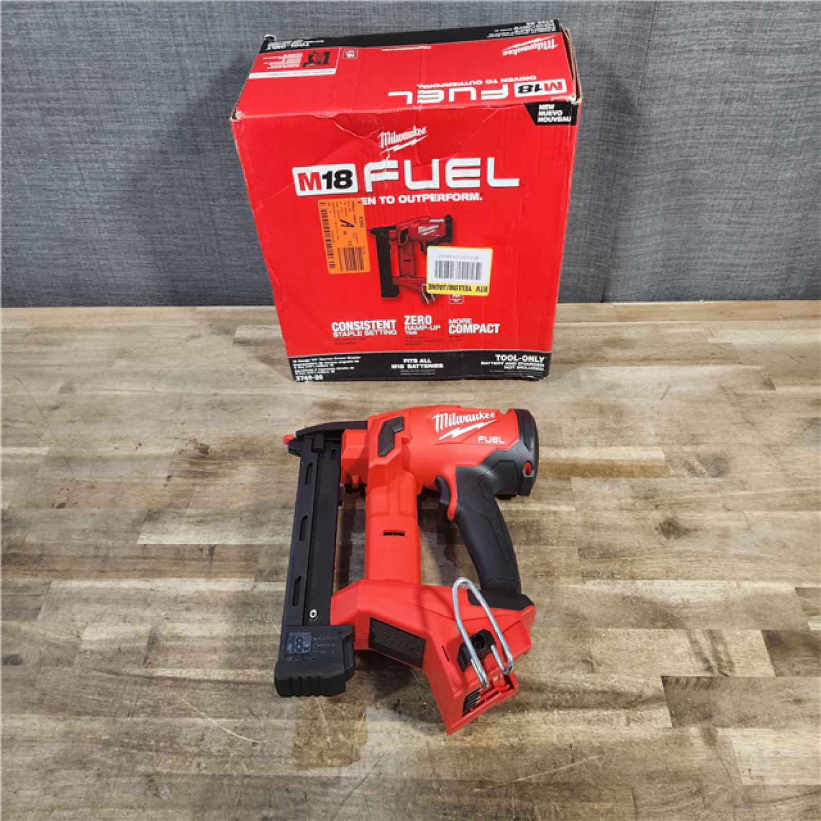 HOUSTON LOCATION - AS-IS (APPEARS LIKE NEW) MILWAUKEE FUEL 18-Volt Lithium-Ion Brushless Cordless 18-Gauge 1/4 in. Narrow Crown Stapler (Tool-Only)