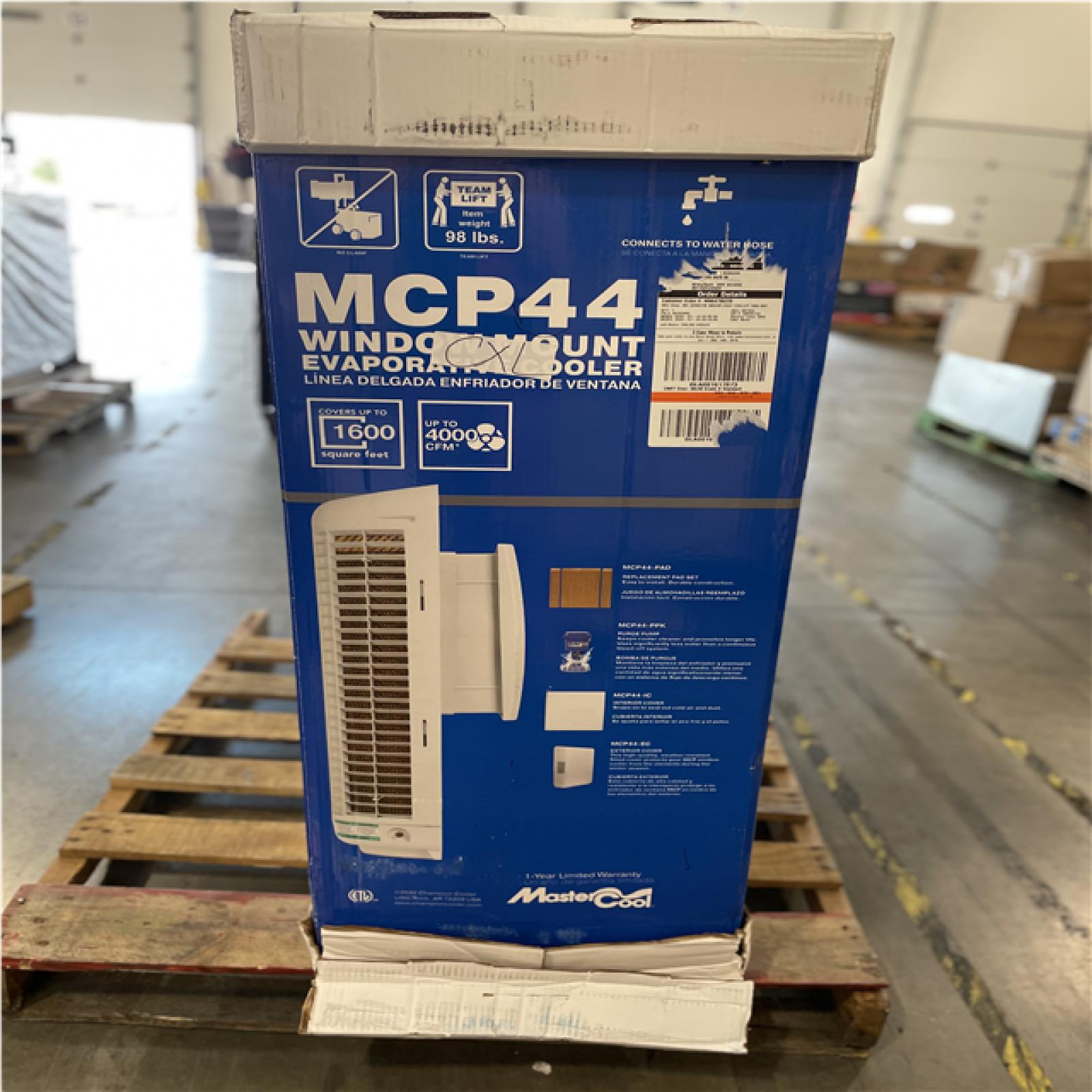 DALLAS LOCATION- AS-IS MASTERCOOL 4000 CFM 115V 3-Speed Slim Profile Window Evaporative Cooler