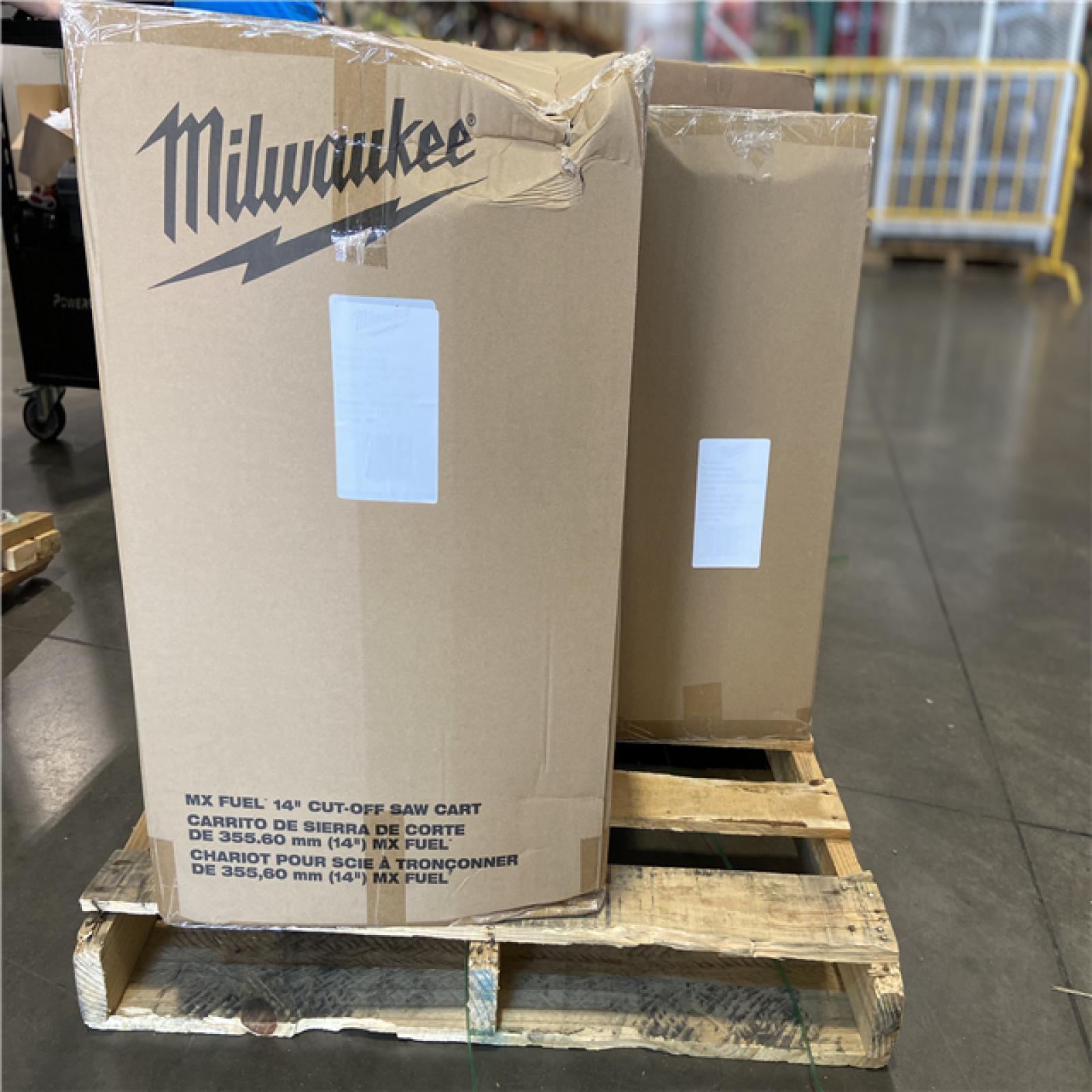 DALLAS LOCATION - Milwaukee MX FUEL Cut-Off Saw Cart Kit