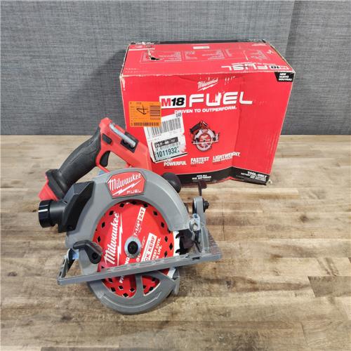 HOUSTON LOCATION - AS-IS Milwaukee Tools M18 FUEL 7-1/4 Circular Saw (Tool Only) 2834-20
