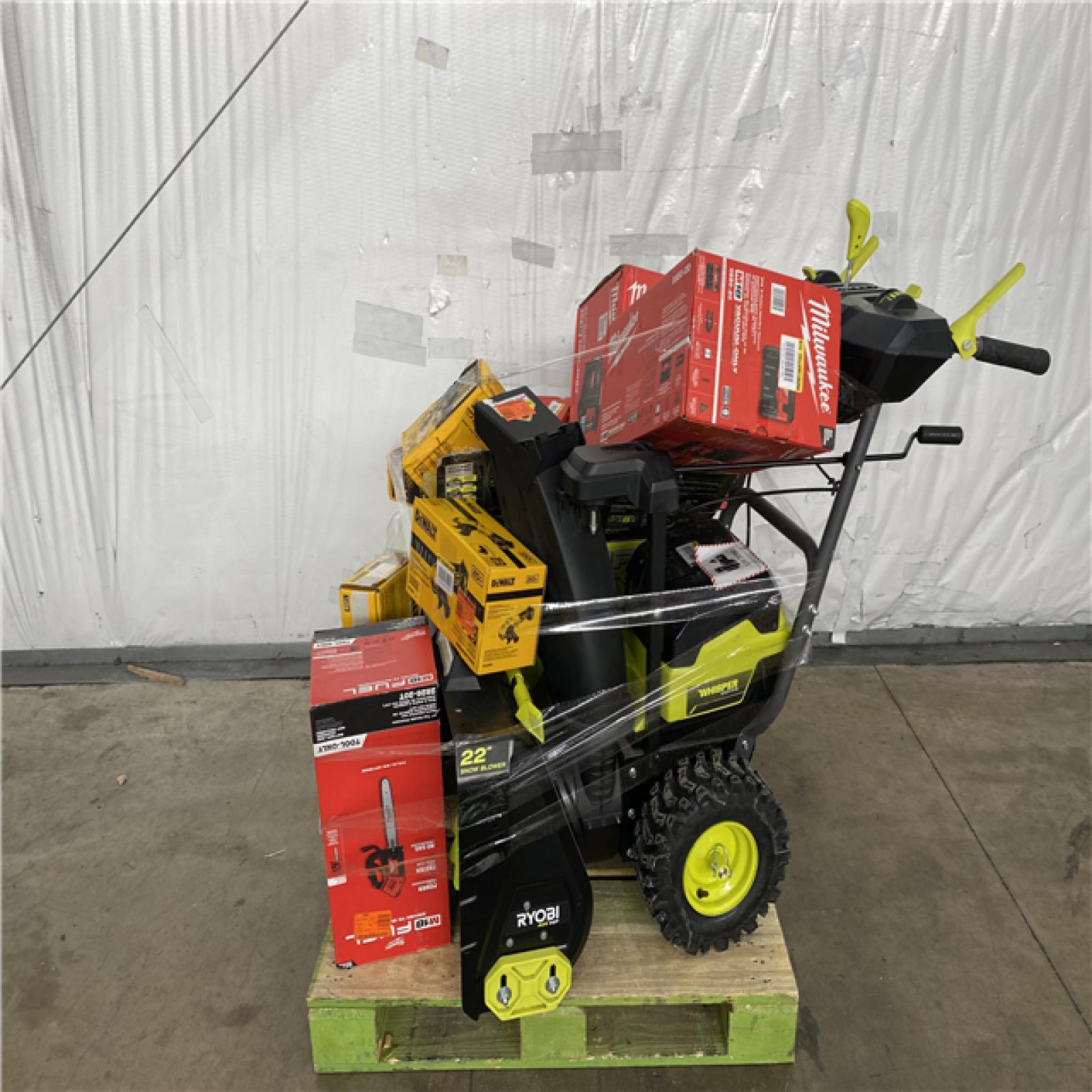 Houston Location AS IS - Tool Pallet